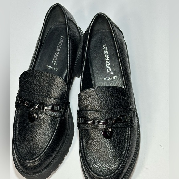London Rebel Black Loafers - Picture 1 of 4
